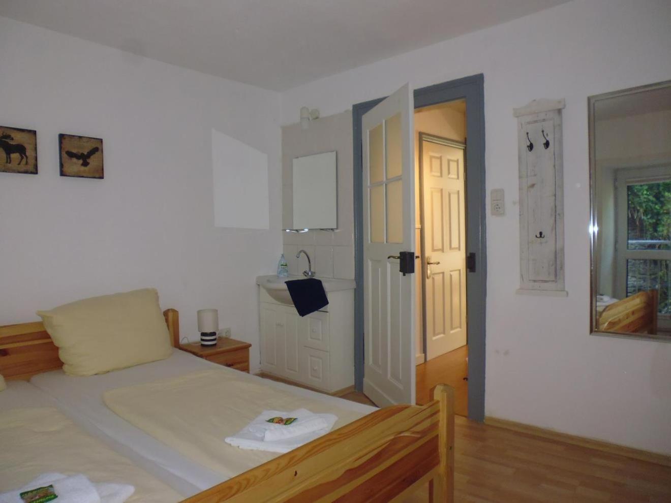 Mosel Ferienhaus Zell ภายนอก รูปภาพ